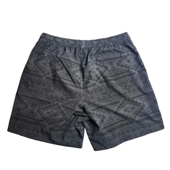 Chubbies Athletic Shorts The Quest 7" Lined Hybrid Swim Aztec Pattern Medium - Picture 2 of 8